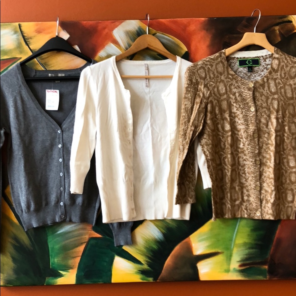 Bundle 3 sweaters - Picture 1 of 8